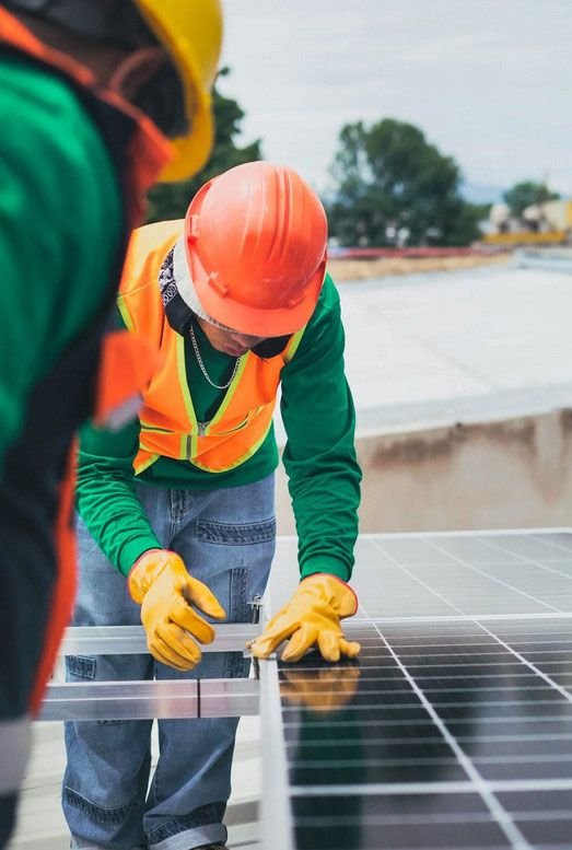 Solar Panel Installers: Harnessing the Power of the Sun