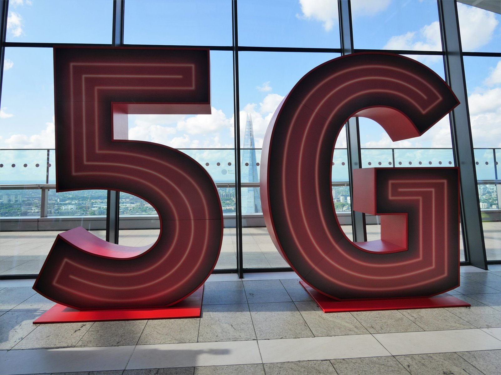 5G Mobile Technology: Revolutionizing Connectivity for a Faster Future